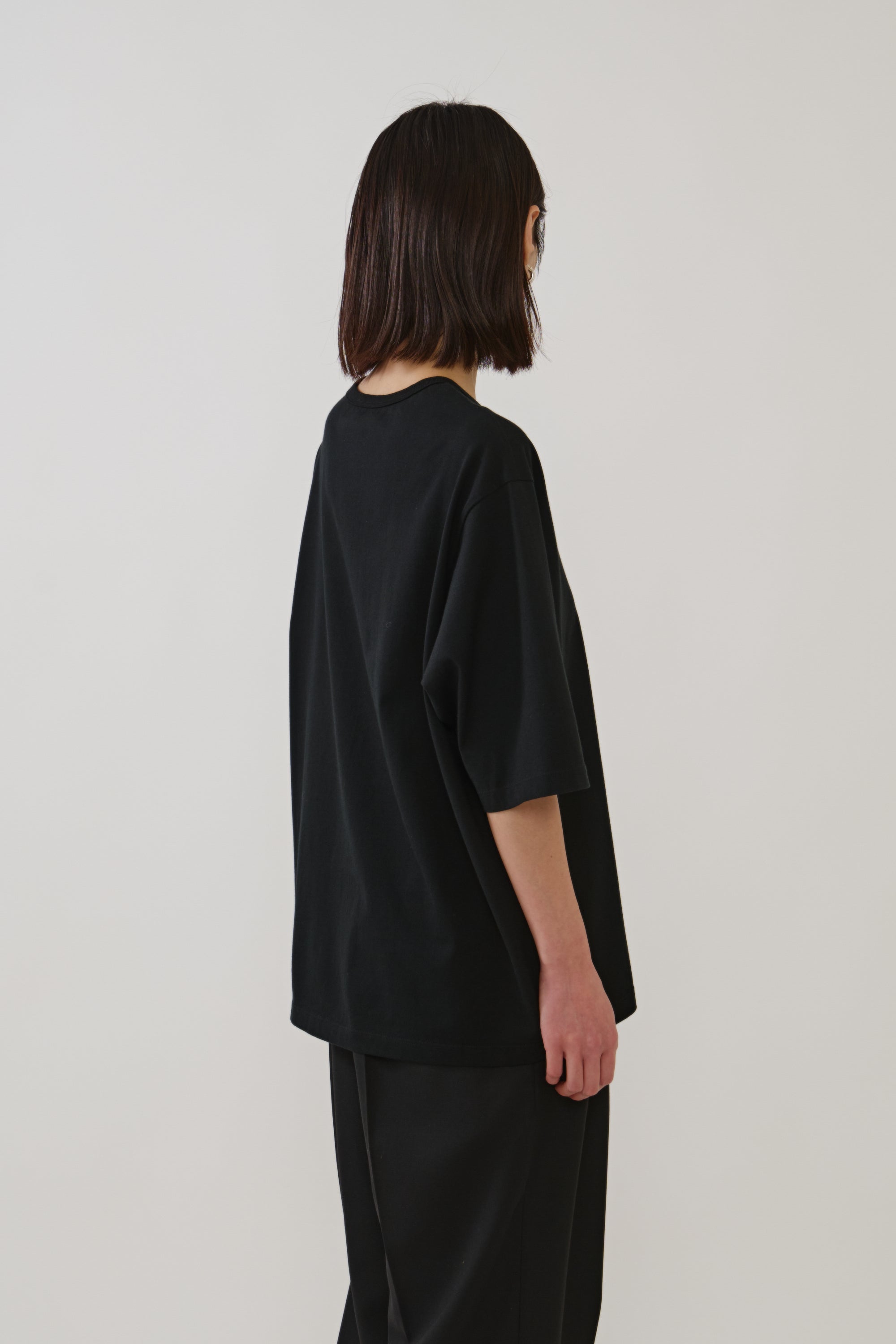 102 T-Shirt (Black) | オーバーサイズ 5分袖 無地 Tシャツ ブラック